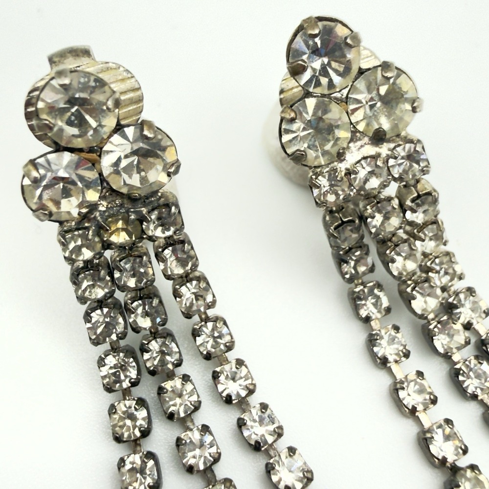 Vintage Rhinestone Dangle Clip On Earrings Silver Tone Chain Fringe 1950s